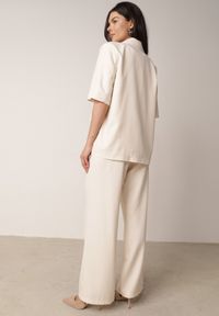 Born2be - Beżowy Garniturowy Komplet Marynarka na Krótki Rękaw i Szerokie Spodnie Amalilia. Kolor: beżowy. Materiał: szyfon #8