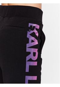 Karl Lagerfeld - KARL LAGERFELD Spodnie dresowe 230W1052 Czarny Regular Fit. Kolor: czarny. Materiał: bawełna, dresówka