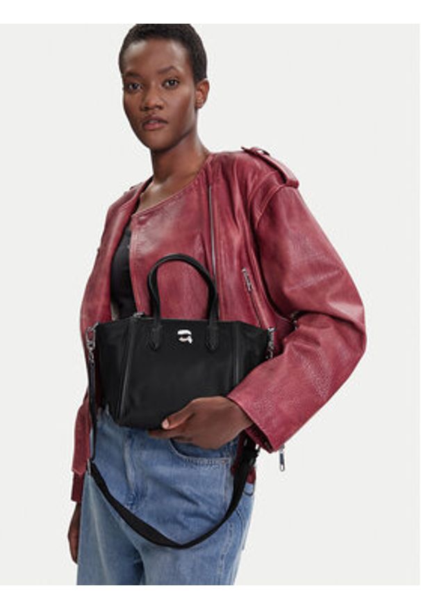 Karl Lagerfeld - KARL LAGERFELD Torebka A3W30118 Czarny. Kolor: czarny. Materiał: skórzane