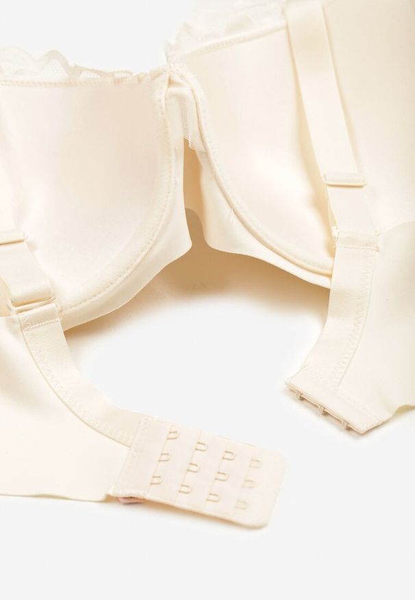 Born2be - Jasnobeżowy Biustonosz z Koronką na Regulowanych Ramiączkach Izabetia. Kolor: beżowy. Materiał: koronka. Wzór: koronka