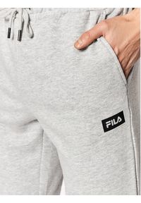 Fila Spodnie dresowe Biorine FAM0085 Szary Regular Fit. Kolor: szary. Materiał: bawełna #2