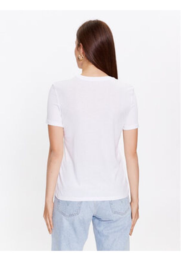 only - ONLY T-Shirt 15266625 Biały Regular Fit. Kolor: biały. Materiał: bawełna