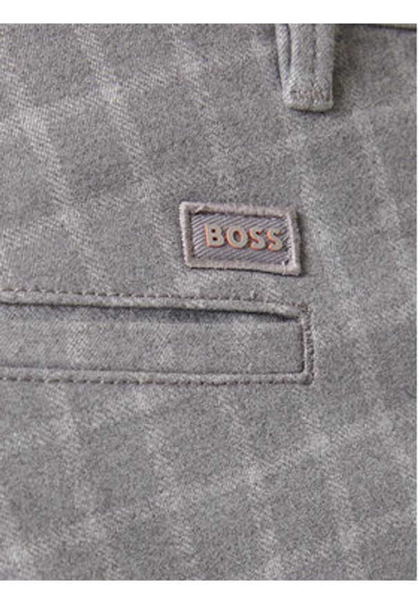 BOSS Chinosy 50547722 Szary Slim Fit. Kolor: szary. Materiał: bawełna