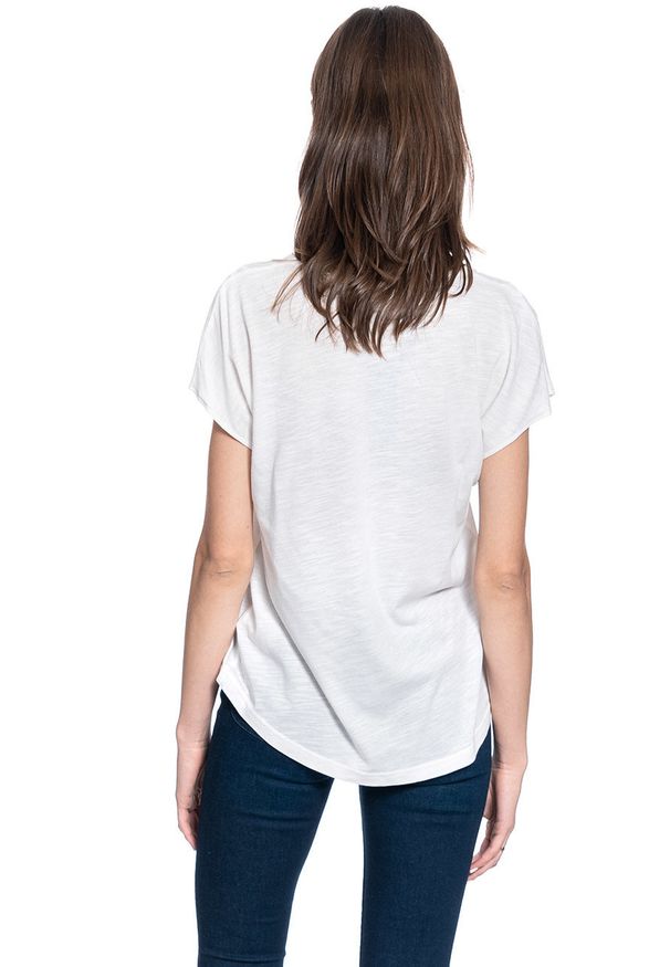 Mustang - DAMSKI T-SHIRT MUSTANG ALINA V LACE 1009066 2020