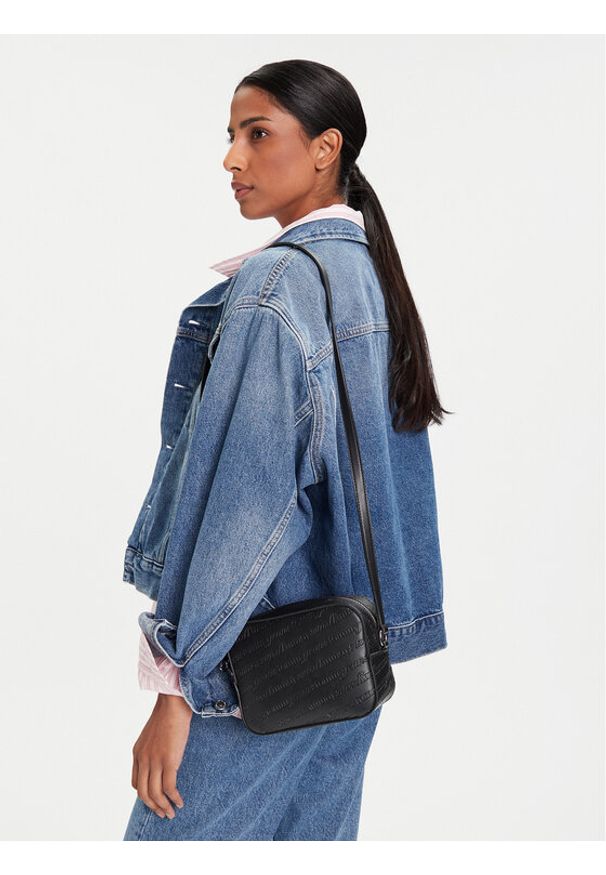 Tommy Jeans Torebka Tjw Must Aop Camera Bag AW0AW17865 Czarny. Kolor: czarny. Materiał: skórzane