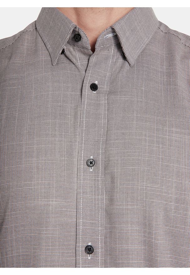 Pako Lorente - PAKO LORENTE - Brązowa koszula w drobną kratę. Kolor: niebieski, brązowy. Materiał: poliester, wiskoza, elastan. Długość rękawa: długi rękaw. Długość: długie. Sezon: jesień