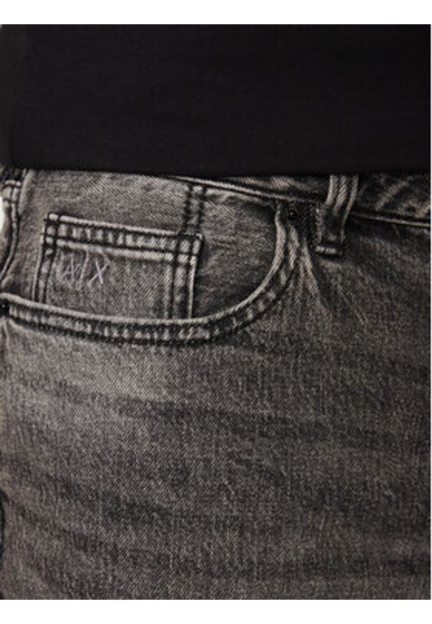 Armani Exchange Szorty jeansowe 3DZJ65 Z1KQZ 0204 Czarny Regular Fit. Kolor: czarny. Materiał: bawełna