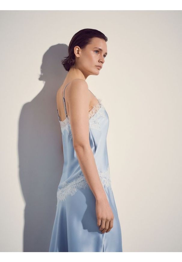 Reserved - Bieliźniany top - jasnoniebieski. Kolor: niebieski. Materiał: tkanina. Wzór: gładki