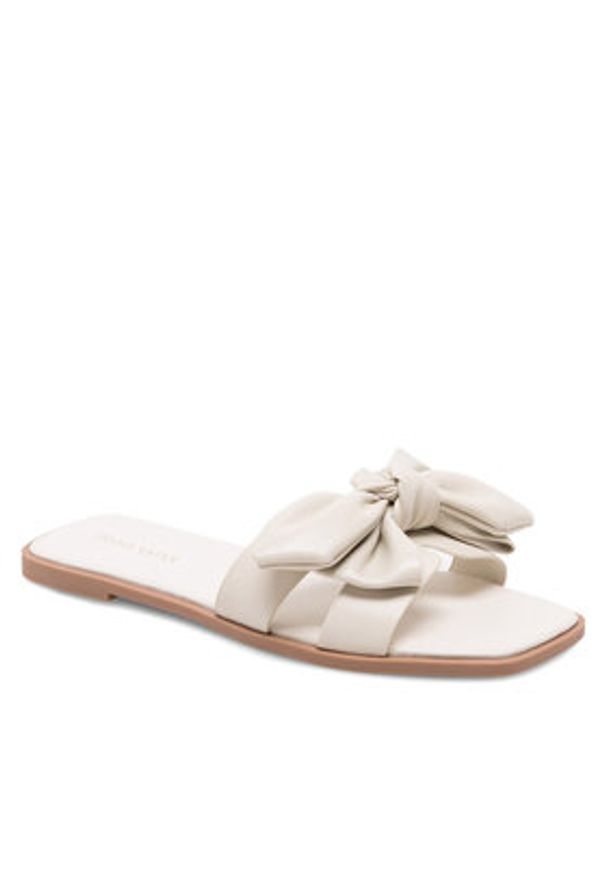 Jenny Fairy Klapki WYL0710-10 Écru. Materiał: skóra