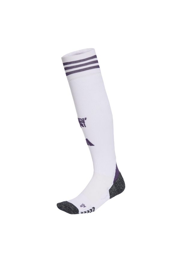 Adidas - Getry wyjazdowe Manchester United 25/26. Kolor: biały. Sport: piłka nożna