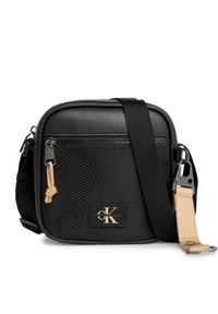 Calvin Klein Jeans Saszetka TAGGED SQUARE CAMERA BAG18 K50K511779 Czarny. Kolor: czarny