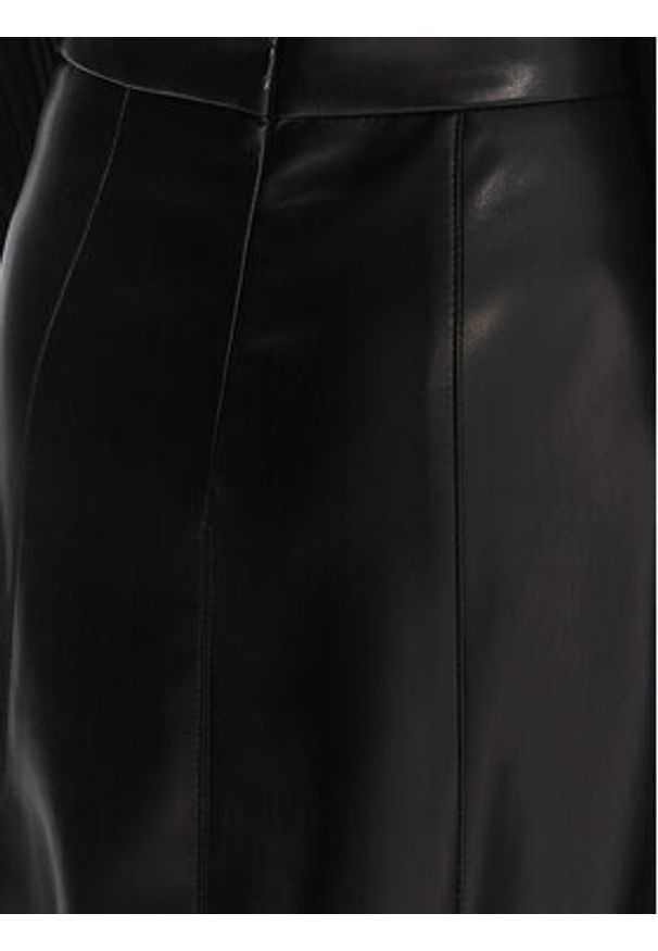 Marella Spódnica z imitacji skóry Vally 2525776022 Czarny Regular Fit. Kolor: czarny. Materiał: skóra