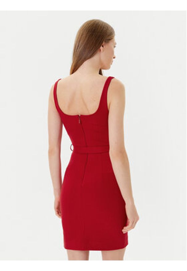 Marciano Guess Sukienka 177067 Czerwony Classic Fit. Kolor: czerwony. Materiał: wiskoza
