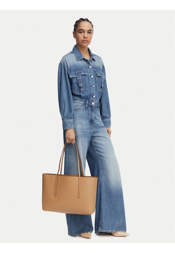 Calvin Klein Torebka Foil Logo Tote LV04F3274G Beżowy. Kolor: beżowy. Materiał: skórzane