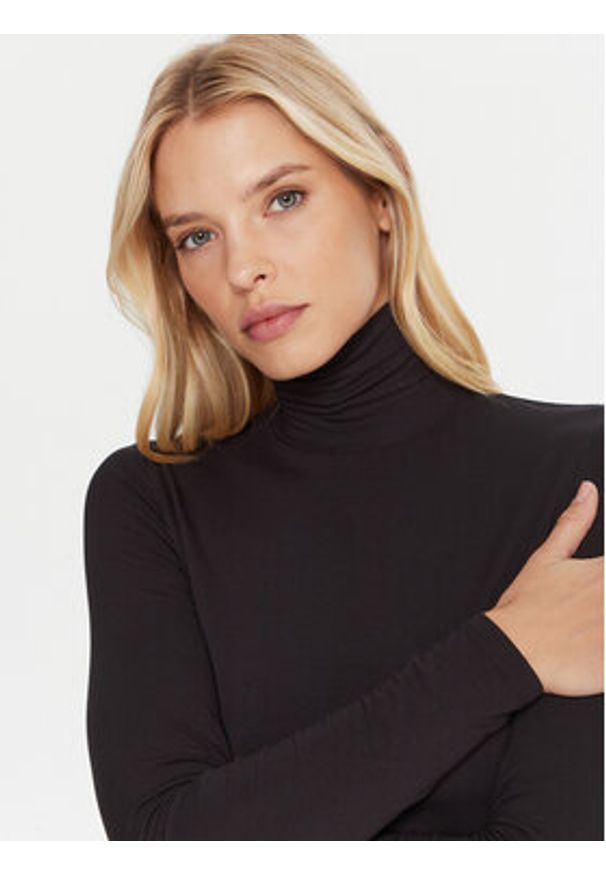 Weekend Max Mara Golf Multif 2525946022 Czarny Slim Fit. Typ kołnierza: golf. Kolor: czarny. Materiał: wiskoza