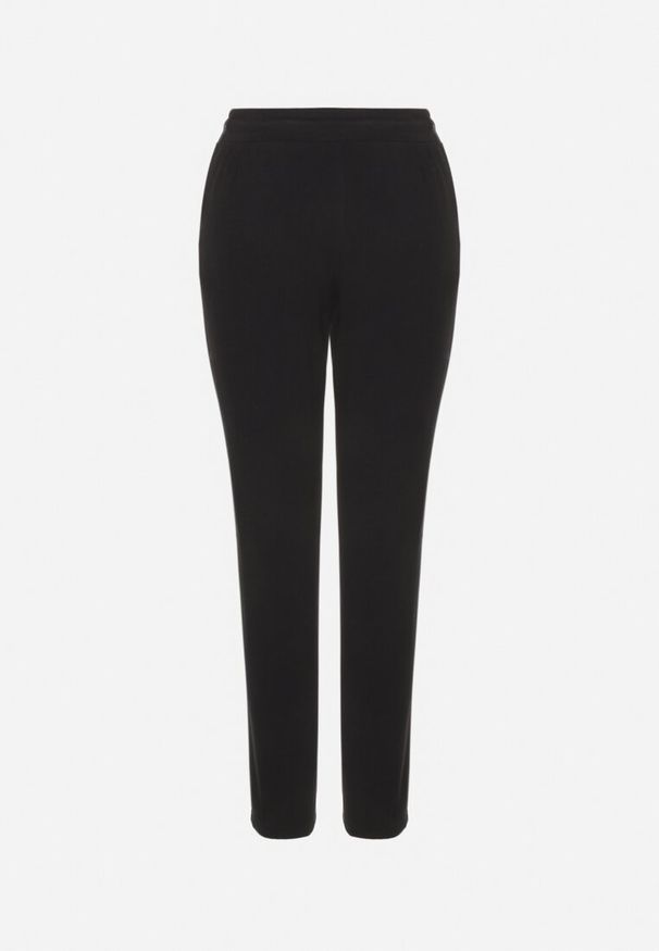 Born2be - Czarne Spodnie Dresowe Ściągane Troczkiem Zakończone Gumkami Tirinea. Okazja: na co dzień. Kolor: czarny. Materiał: dresówka. Styl: elegancki, casual