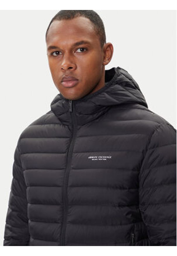 Armani Exchange Kurtka puchowa XM001577 AF16927 UC001 Czarny Regular Fit. Kolor: czarny. Materiał: syntetyk
