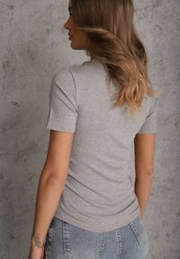 Renee - Szary T-shirt w Prążki z Marszczeniami po Bokach Nedala. Okazja: na co dzień. Kolor: szary. Wzór: prążki. Styl: casual, elegancki #3