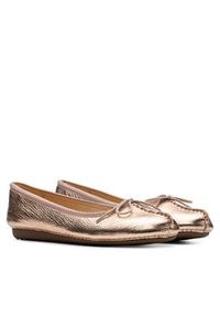 Clarks Baleriny Freckle Ice 26181353 Złoty. Kolor: złoty. Materiał: skóra