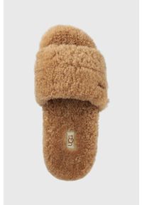 Ugg - UGG kapcie wełniane W Cozetta Curly kolor brązowy. Kolor: brązowy. Materiał: wełna. Wzór: gładki. Obcas: na platformie. Styl: klasyczny #4