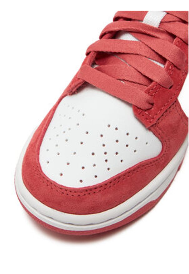 Nike Sneakersy Dunk Low Vday FQ7056 100 Biały. Kolor: biały. Materiał: zamsz, skóra