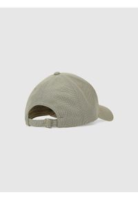 4f - Czapka z daszkiem strapback uniseks - khaki. Kolor: oliwkowy, brązowy, wielokolorowy. Materiał: syntetyk, materiał. Wzór: haft. Sezon: lato. Styl: sportowy, klasyczny #2