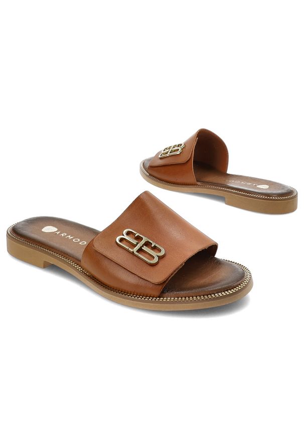 Brązowe Klapki Armodo Modne Obuwie Damskie. Kolor: brązowy. Materiał: skóra. Sezon: lato