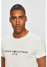 TOMMY HILFIGER - Tommy Hilfiger - T-shirt MW0MW11465. Okazja: na co dzień. Kolor: biały. Wzór: nadruk. Styl: casual