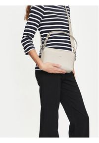 Calvin Klein Torebka Ck Must Convertible Camera Bag K60K612280 Beżowy. Kolor: beżowy. Materiał: skórzane #4