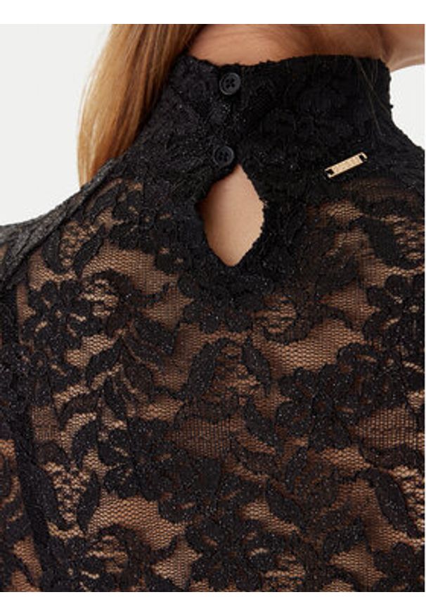 Guess Body O5BM08 K1820 Czarny Slim Fit. Kolor: czarny. Materiał: syntetyk