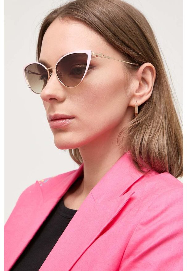 Love Moschino okulary przeciwsłoneczne damskie kolor złoty. Kolor: złoty