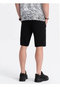 Ombre Clothing - Krótkie spodenki męskie dresowe - czarne V3. Okazja: na co dzień. Kolor: czarny. Materiał: dresówka. Długość: krótkie. Wzór: nadruk. Sezon: wiosna, lato. Styl: klasyczny, casual #4