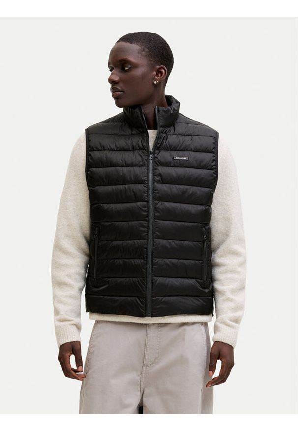 Jack & Jones Kamizelka Louis 12288921 Czarny Regular Fit. Kolor: czarny. Materiał: syntetyk