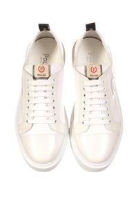 Pollini - POLLINI - Białe sneakersy z haftowanym logo. Zapięcie: pasek. Kolor: biały. Materiał: materiał. Wzór: haft #2
