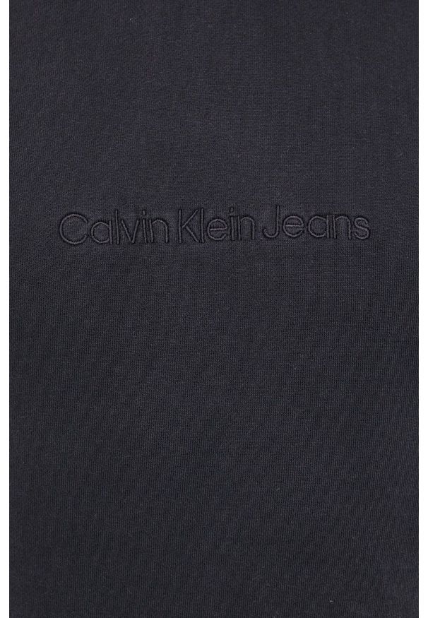 Calvin Klein Jeans bluza bawełniana męska kolor czarny z kapturem gładka. Typ kołnierza: kaptur. Kolor: czarny. Materiał: bawełna. Wzór: gładki