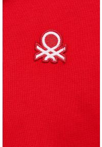 United Colors of Benetton Bluza bawełniana męska kolor czerwony z kapturem gładka. Typ kołnierza: kaptur. Kolor: czerwony. Materiał: bawełna. Wzór: gładki #3
