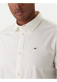Tommy Jeans Koszula DM0DM04405 Biały Slim Fit. Kolor: biały. Materiał: bawełna #5