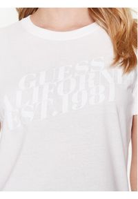 Guess T-Shirt Aurelia W3RI26 JA914 Biały Regular Fit. Kolor: biały. Materiał: bawełna