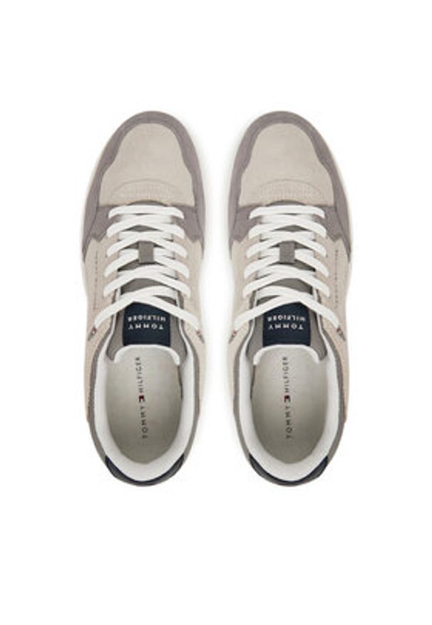 TOMMY HILFIGER - Tommy Hilfiger Sneakersy Basket Core Lite Suede FM0FM05519 Beżowy. Kolor: beżowy. Materiał: zamsz, skóra