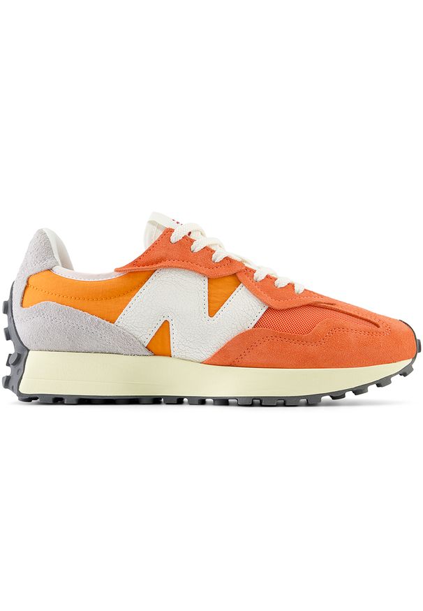Buty unisex New Balance U327WRC – pomarańczowe. Okazja: na co dzień. Kolor: pomarańczowy. Materiał: zamsz, skóra, materiał, guma. Szerokość cholewki: normalna