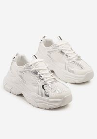Born2be - Biało-Srebrne Sneakersy Vices na Grubej Podeszwie z Tłoczeniami Nativine. Okazja: na co dzień. Kolor: biały. Materiał: jeans #3