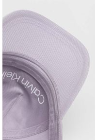 Calvin Klein czapka z daszkiem kolor fioletowy gładka. Kolor: fioletowy. Materiał: włókno, lyocell. Wzór: gładki #4