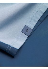 Ombre Clothing - Męski t-shirt z elastanem z kolorowymi rękawami - niebieski V2 OM-TSCT-0176 - XXL. Okazja: na co dzień. Kolor: niebieski. Materiał: elastan. Wzór: kolorowy. Styl: casual, klasyczny