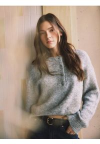 Reserved - Sweter z domieszką wełny - szary. Kolor: szary. Materiał: wełna #1
