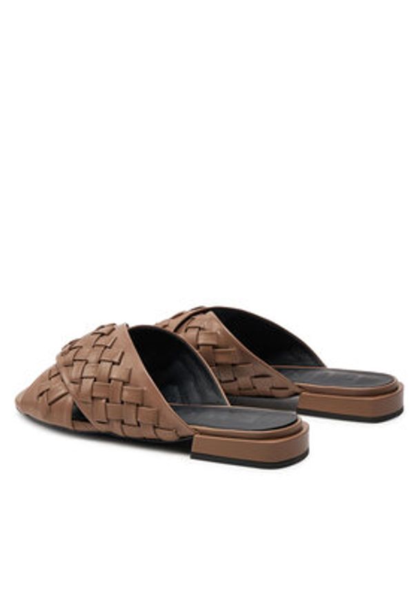 Furla Klapki YH74GRL X30000 1257S Szary. Kolor: szary. Materiał: skóra