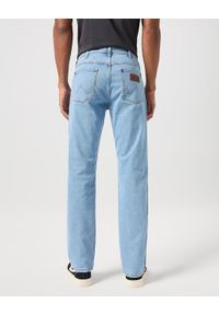 Wrangler - WRANGLER GREENSBORO MĘSKIE SPODNIE JEANSOWE JEANSY DŻINSY GOOD VIBES 112350651 W15Q016839