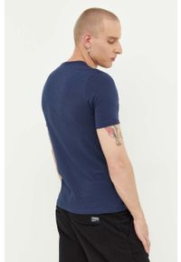 Hugo - HUGO t-shirt bawełniany 3-pack kolor niebieski z nadrukiem. Kolor: niebieski. Materiał: bawełna. Długość rękawa: krótki rękaw. Długość: krótkie. Wzór: nadruk #9