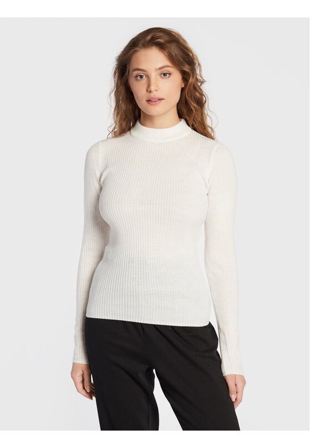Brave Soul Sweter 248RIGBYJ Biały Slim Fit. Kolor: biały. Materiał: syntetyk