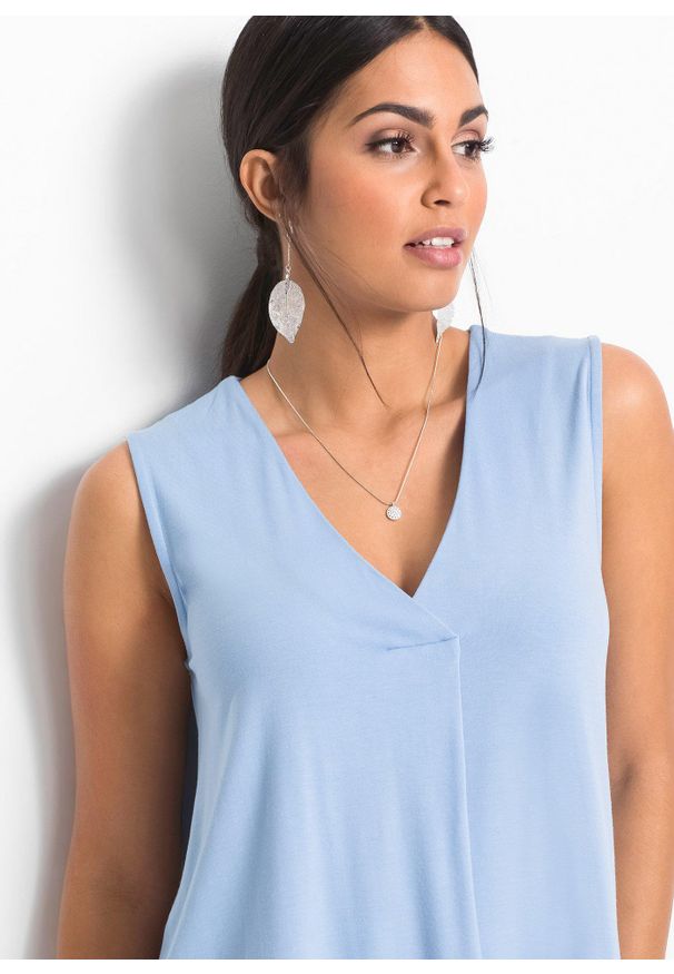 bonprix - Top z miękkiej mieszanki wiskozy. Typ kołnierza: dekolt w serek. Kolor: niebieski. Materiał: wiskoza. Styl: elegancki