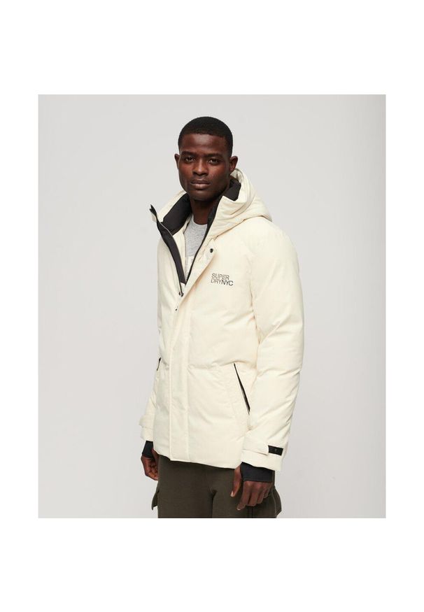Superdry - Parka z kapturem City od SUPERDRY. Typ kołnierza: kaptur. Kolor: szary. Długość rękawa: długi rękaw. Styl: elegancki